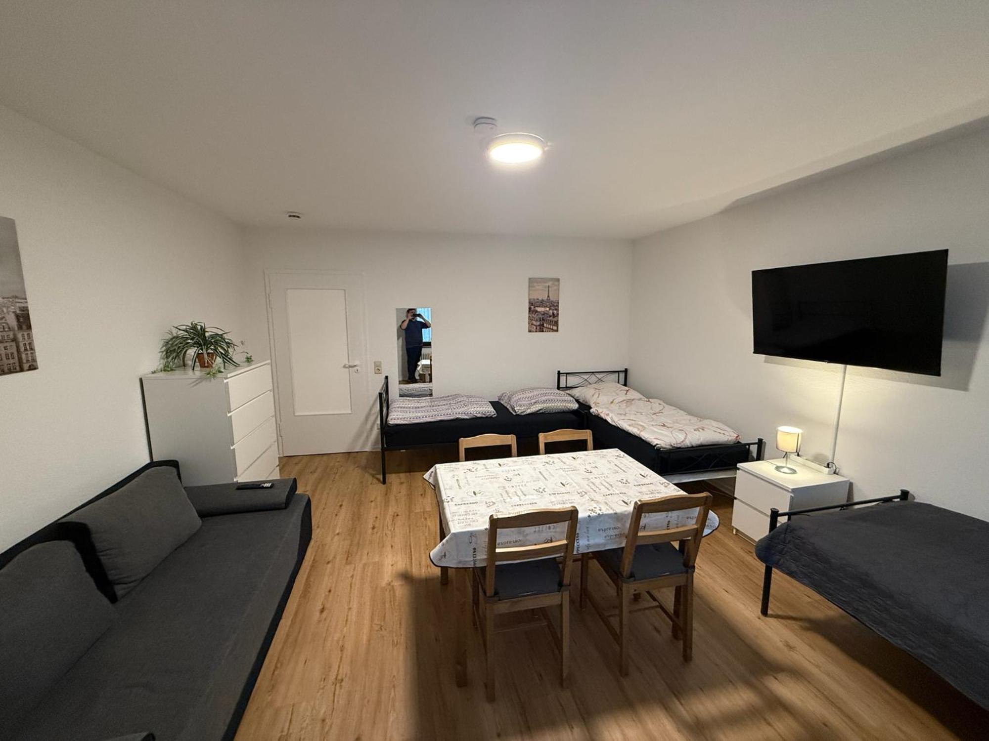 Big, Cosy And Central Apartment Karlsruhe Exterior foto